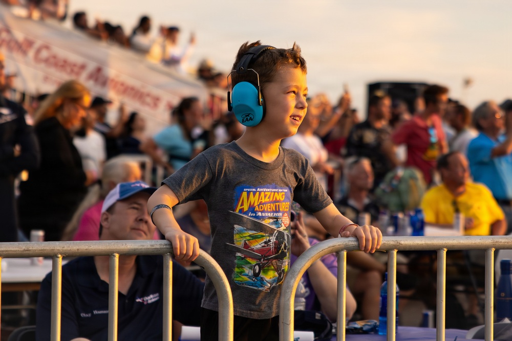 F-22 Aerial Demonstration Team joins 52nd Annual SUN 'n FUN Aerospace Expo
