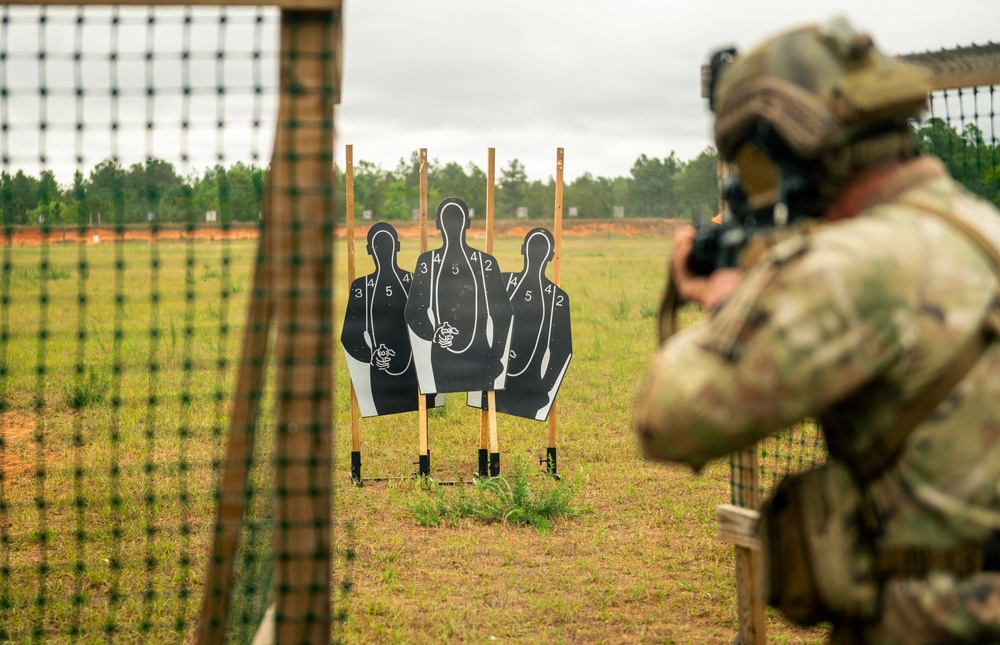 SC Guard conducts day and night marksmanship training