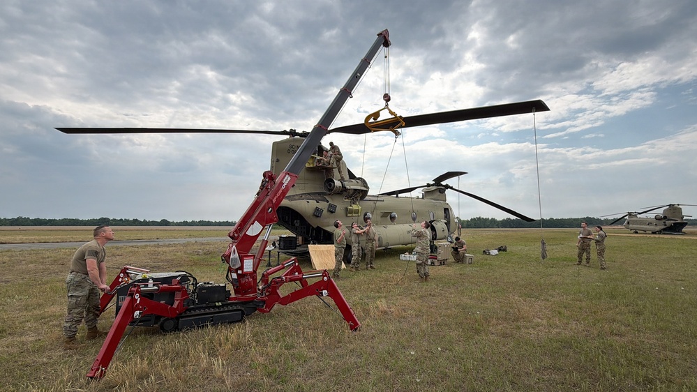 South Carolina National Guard Chinook unit recovers damaged aircraft from field in Savannah