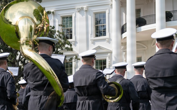 Navy Ceremonial Band at White House for UK Arrival