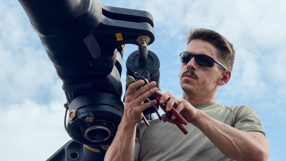 South Carolina National Guard Chinook unit recovers damaged aircraft from field in Savannah