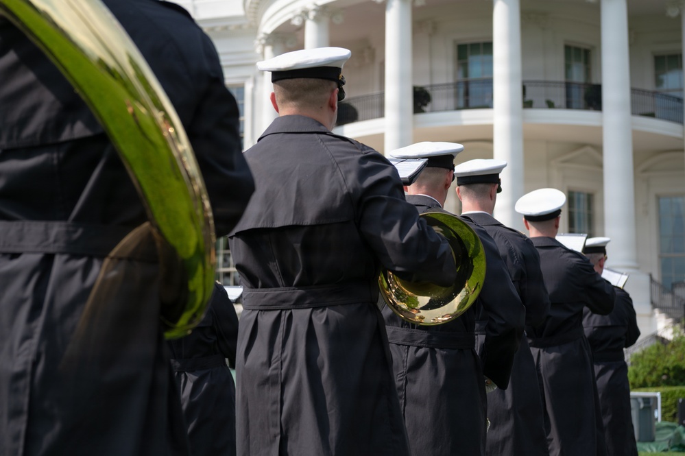 Navy Ceremonial Band at White House for UK Arrival