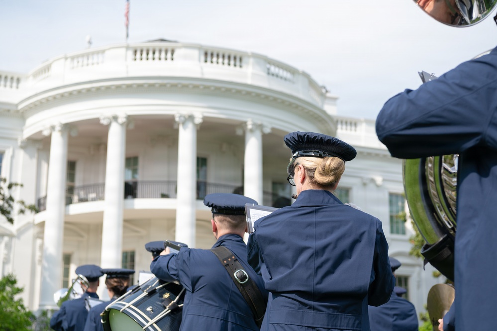 Air Force Ceremonial Band at White House for UK Arrival