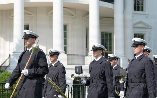 Navy Ceremonial Band at White House for UK Arrival