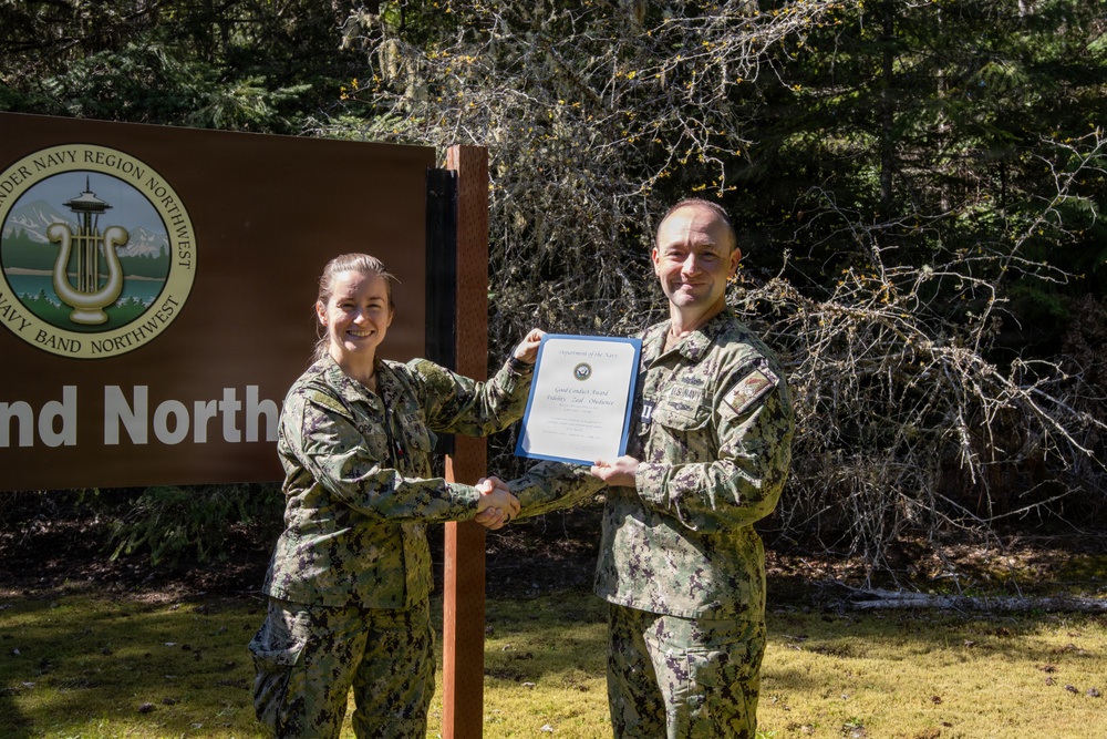 Musician 2nd Class Hannah Thorp Receives Good Conduct Award