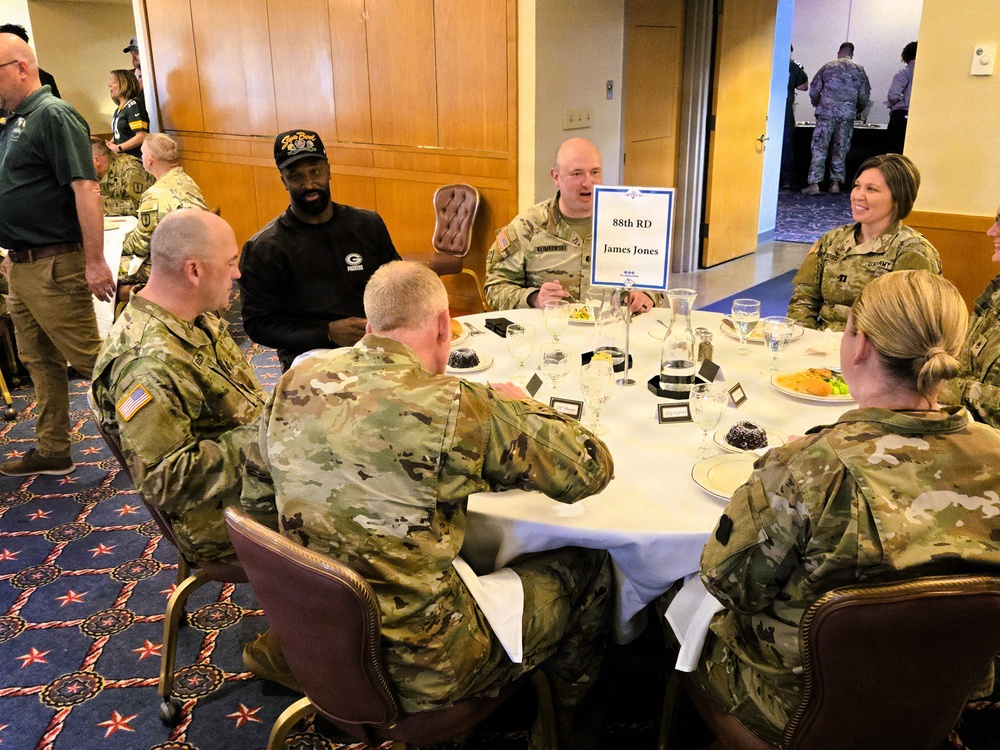 2026 Green Bay Packers Tailgate Tour makes stop at Fort McCoy; visits with Soldiers, Challenge Academy cadets