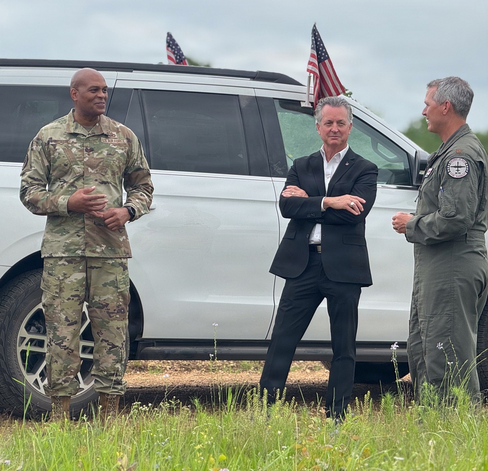 Maj. Gen. Collins Visits Ebbing ANGB, Tours Razorback Range Operations