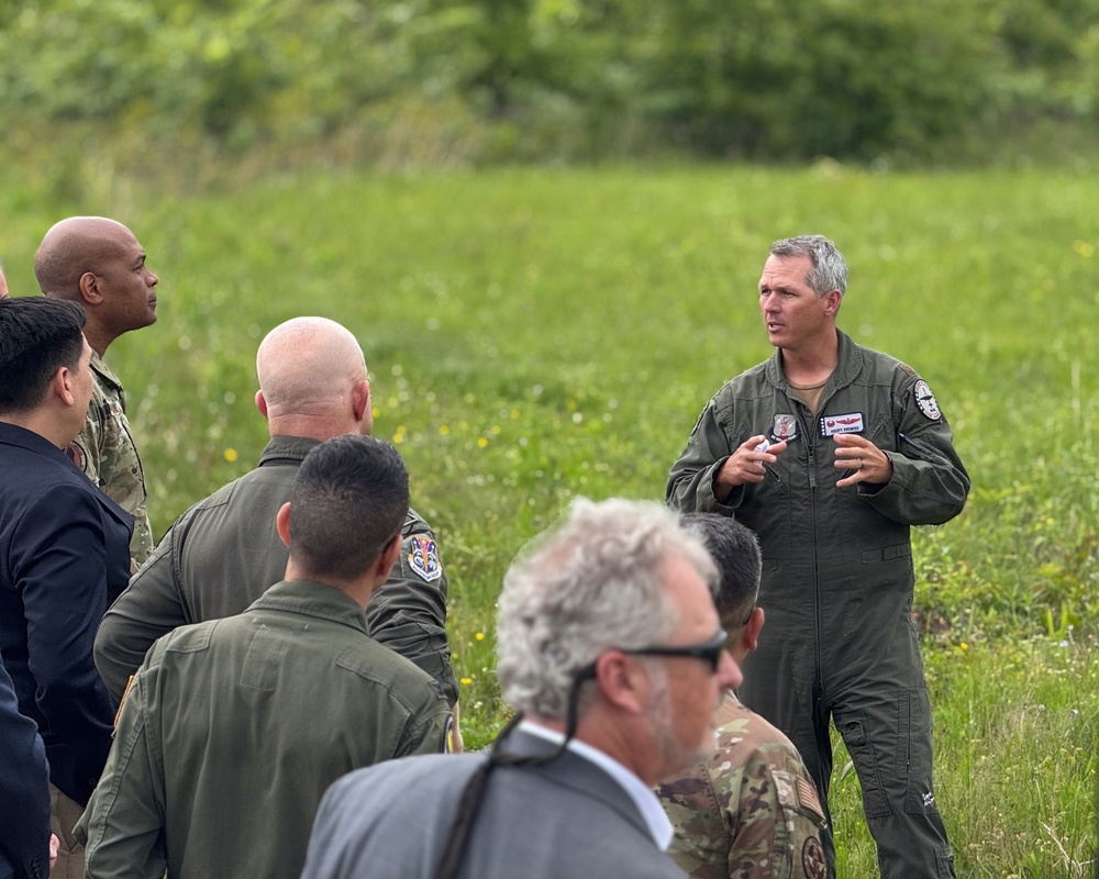 Maj. Gen. Collins Visits Ebbing ANGB, Tours Razorback Range Operations