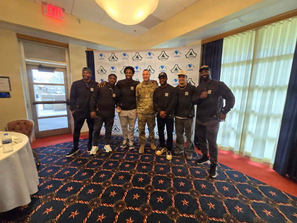 2026 Green Bay Packers Tailgate Tour makes stop at Fort McCoy; visits with Soldiers, Challenge Academy cadets