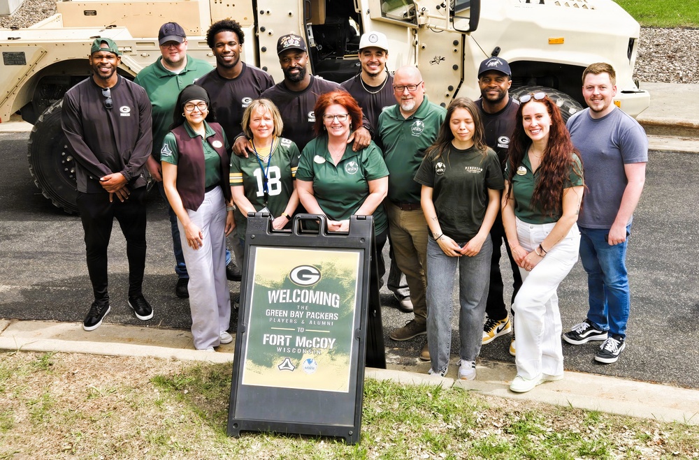 2026 Green Bay Packers Tailgate Tour makes stop at Fort McCoy; visits with Soldiers, Challenge Academy cadets