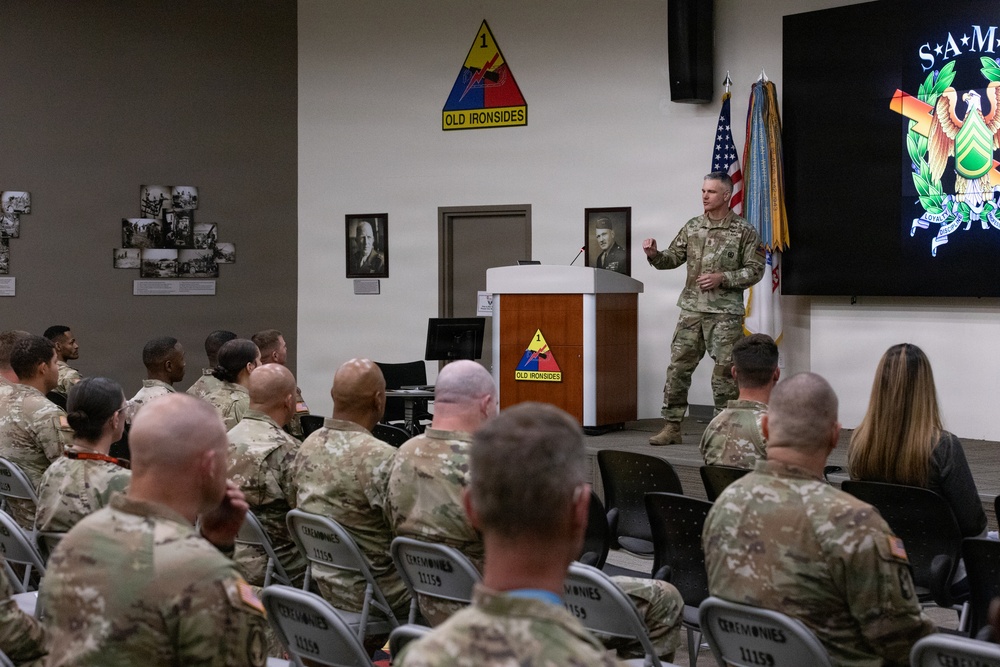 Sergeant Audie Murphy Club adds 1st Armored Division Soldier to its ranks