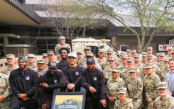 2026 Green Bay Packers Tailgate Tour makes stop at Fort McCoy; visits with Soldiers, Challenge Academy cadets