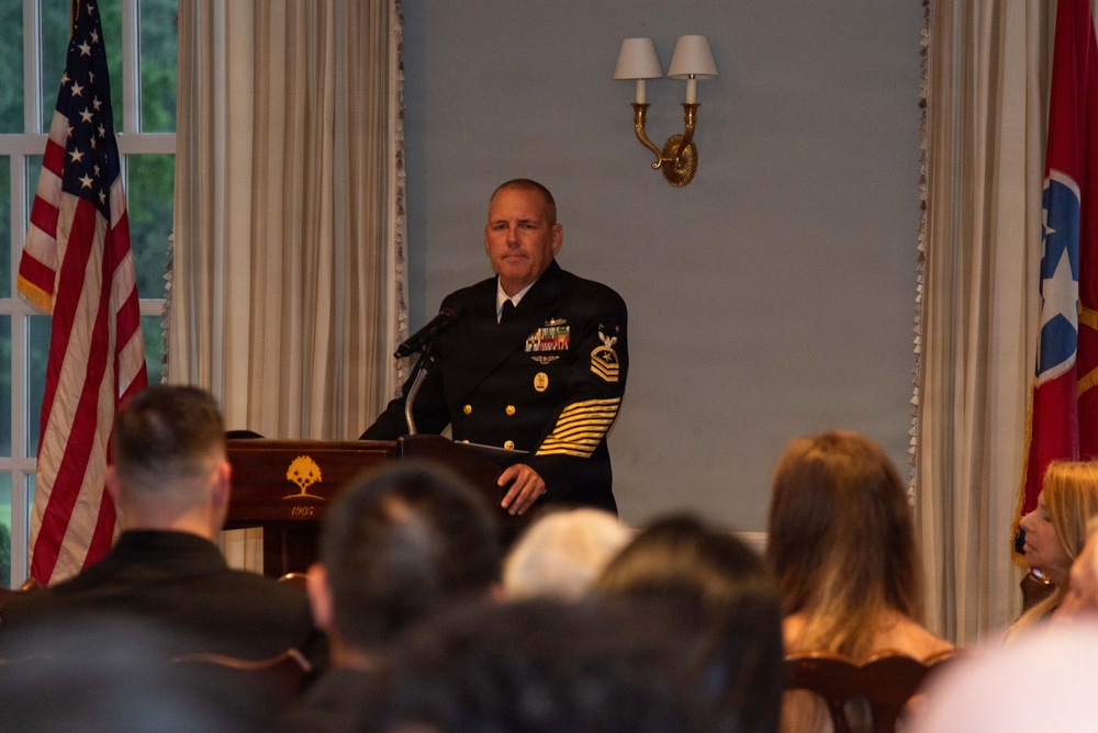 Navy League Memphis Hosts Annual Spring Awards Banquet