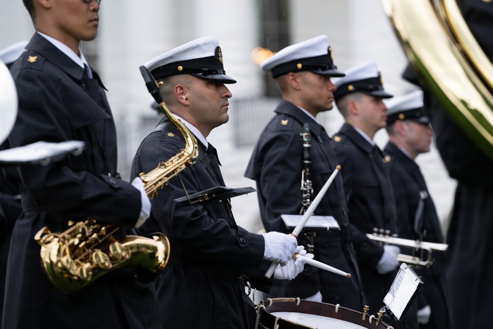 U.S. Navy Ceremonial Band prepares for arrival of King Charles III