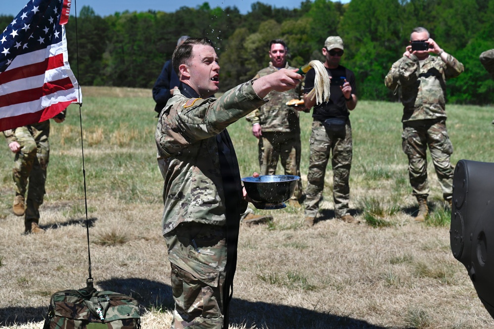 Paratroopers Hone Skills with D.C. Army National Guard Aviation Battalion