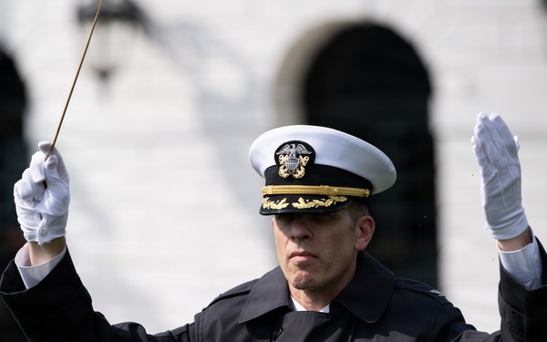 U.S. Navy Ceremonial Band prepares for arrival of King Charles III