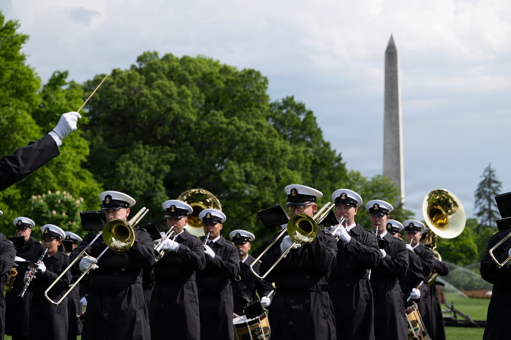 U.S. Navy Ceremonial Band prepares for arrival of King Charles III
