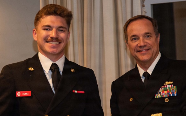 Navy League Memphis Hosts Annual Spring Awards Banquet