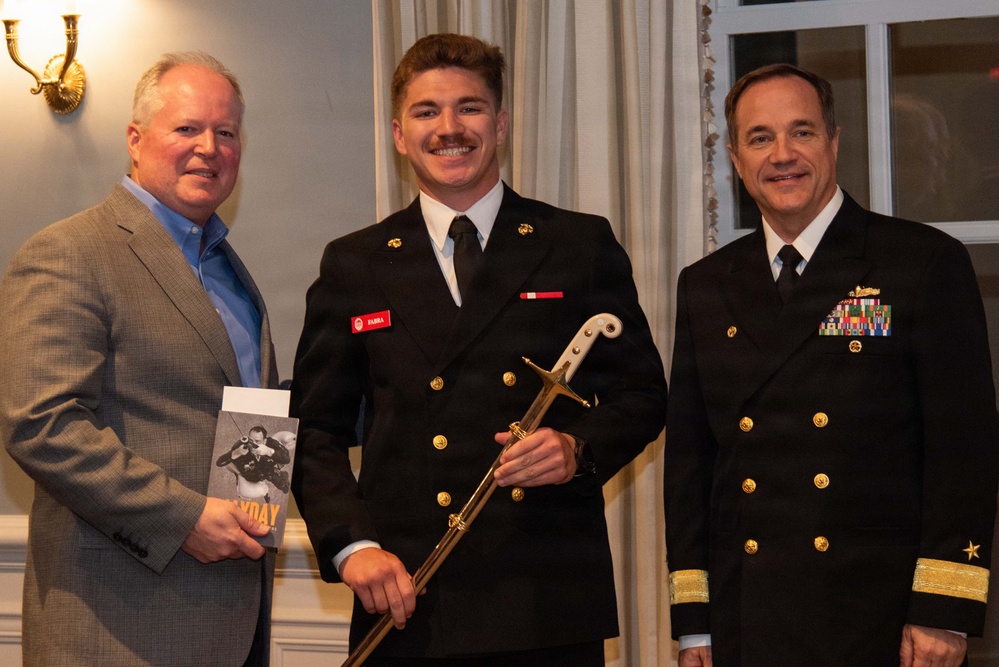 Navy League Memphis Hosts Annual Spring Awards Banquet