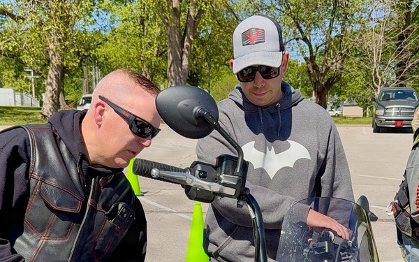 Munson Soldier leads Fort Leavenworth motorcycle safety ride ahead of spring riding season