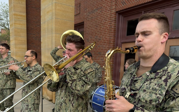 Navy Band Great Lakes Brass Band Kick Off SAPR 5K