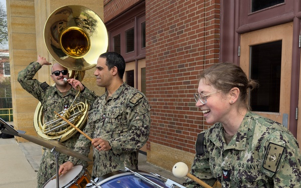 Navy Band Great Lakes Brass Band Kick Off SAPR 5K