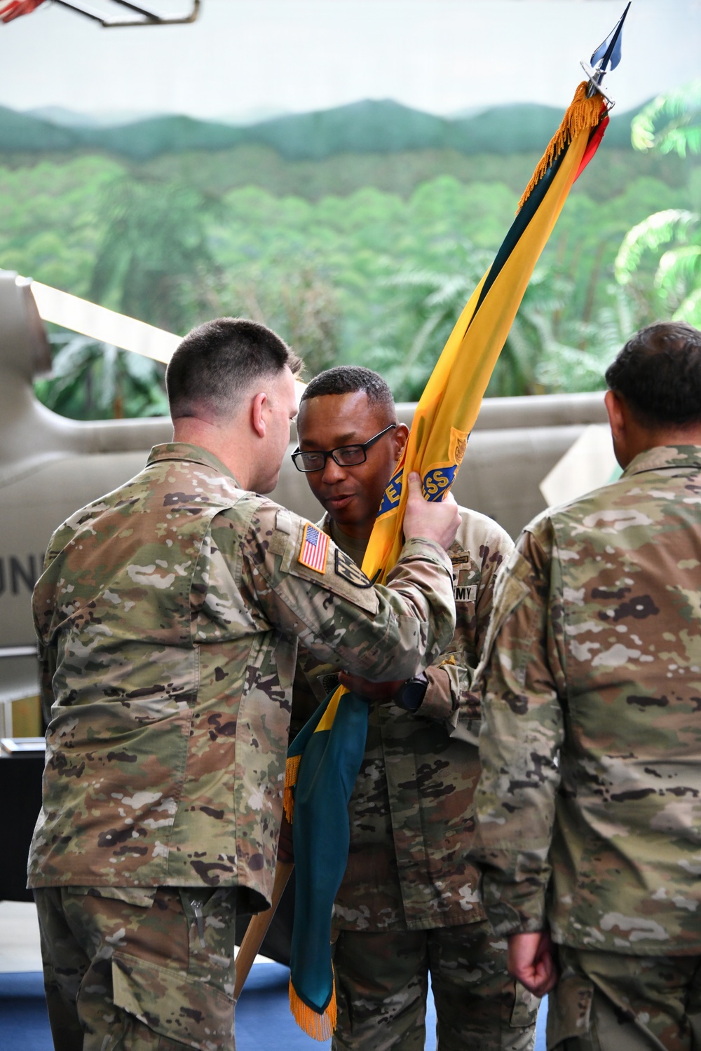 Where leadership and legacy meet: USACRC welcomes new command sergeant major, honors retiring leader