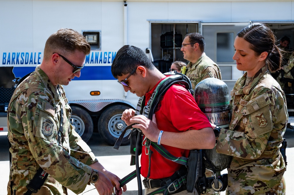 Local cadets visit 2nd Bomb Wing, explore career opportunities