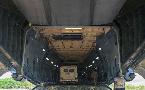 346th AEW Airmen load cargo into a C5 Galaxy