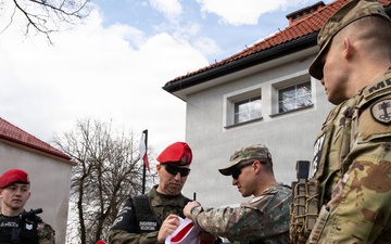 U.S., British, Romanian and Polish Military Police join forces for Polish Flag Day