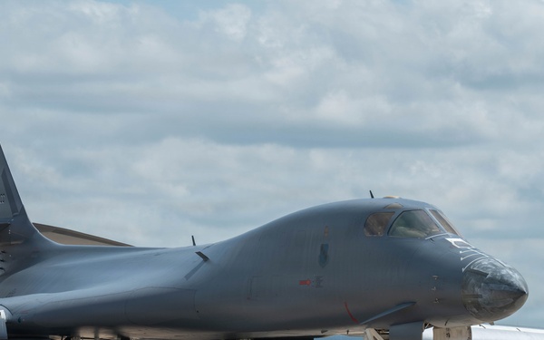 Dyess Airmen prepare “Apocalypse II” for operational service