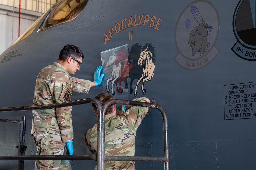 Dyess Airmen prepare “Apocalypse II” for operational service