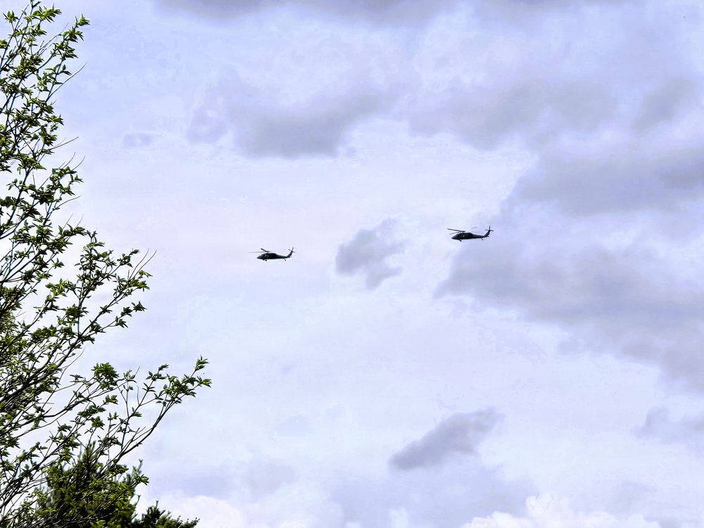 Wisconsin National Guard UH-60 Black Hawks fly members of Packers tour to Fort McCoy