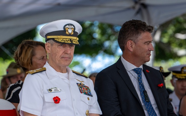 Adm. Steve Koehler, commander, U.S. Pacific Fleet, attends Anzac Day ceremony at Punchbowl Cemetery