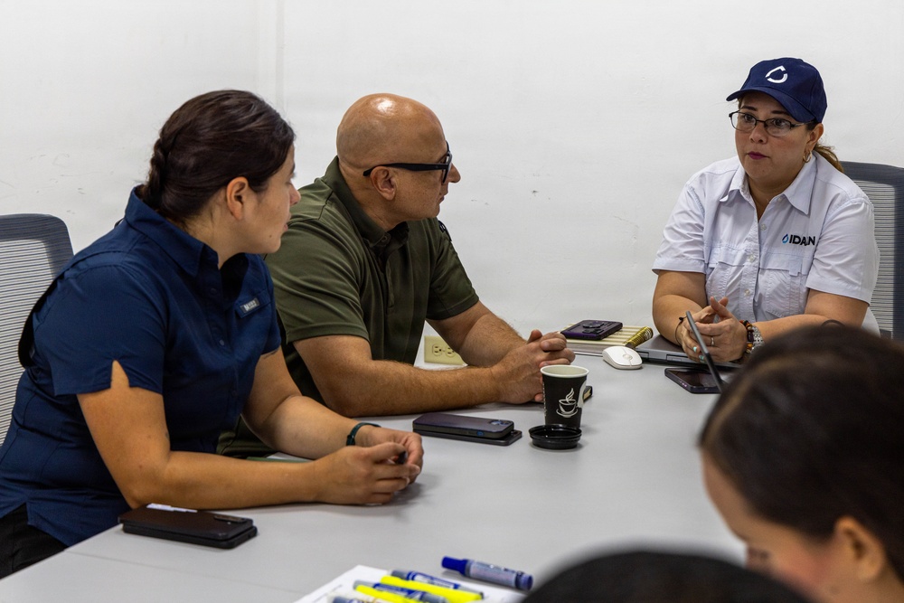 SOUTHCOM medical professionals conduct water testing in Panama