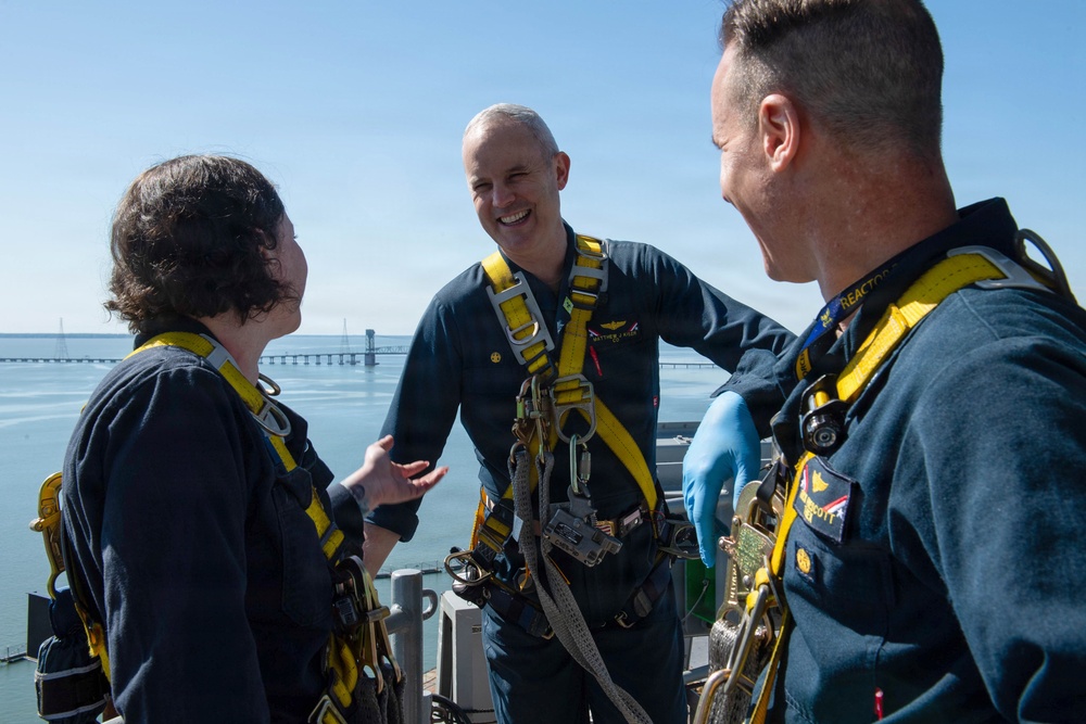 USS John C. Stennis (CVN 74) Mast Climb