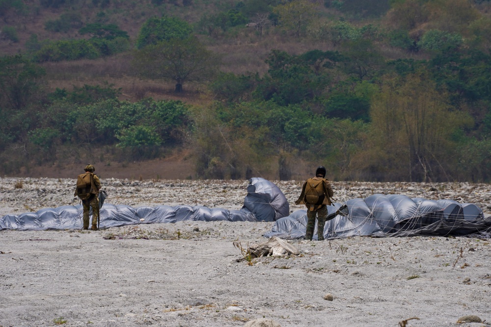 Balikatan 26: U.S., Philippine special operations forces execute friendship jumps