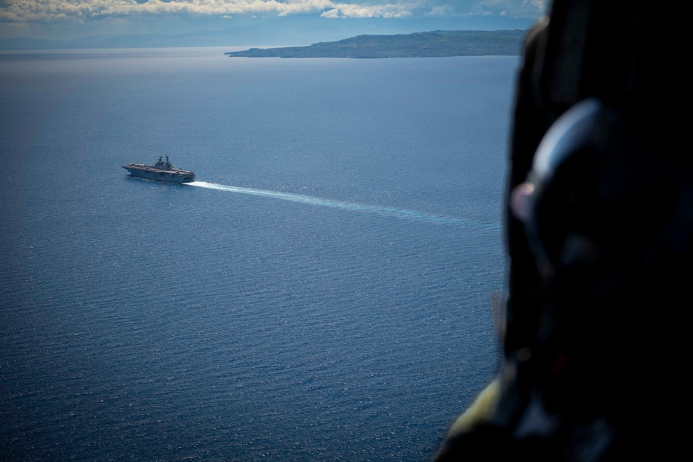 USS Boxer Conducts Sulu Sea Transit