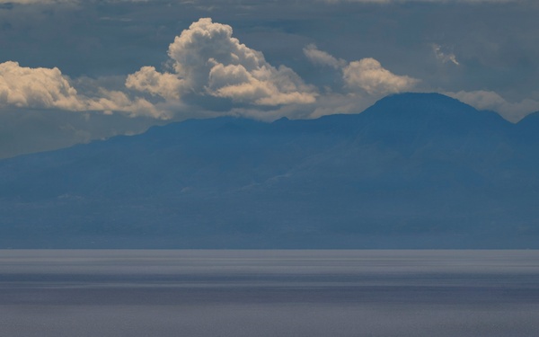 USS Boxer Conducts Sulu Sea Transit