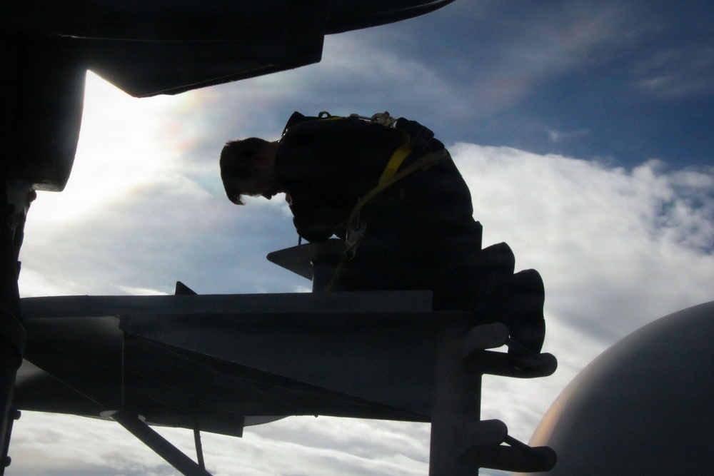 Antenna Maintenance Aboard Boxer