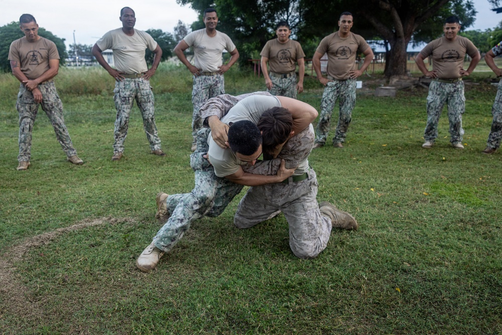 22nd MEU (SOC) | MCMAP Ground Fighting with Ecuadorian Marines