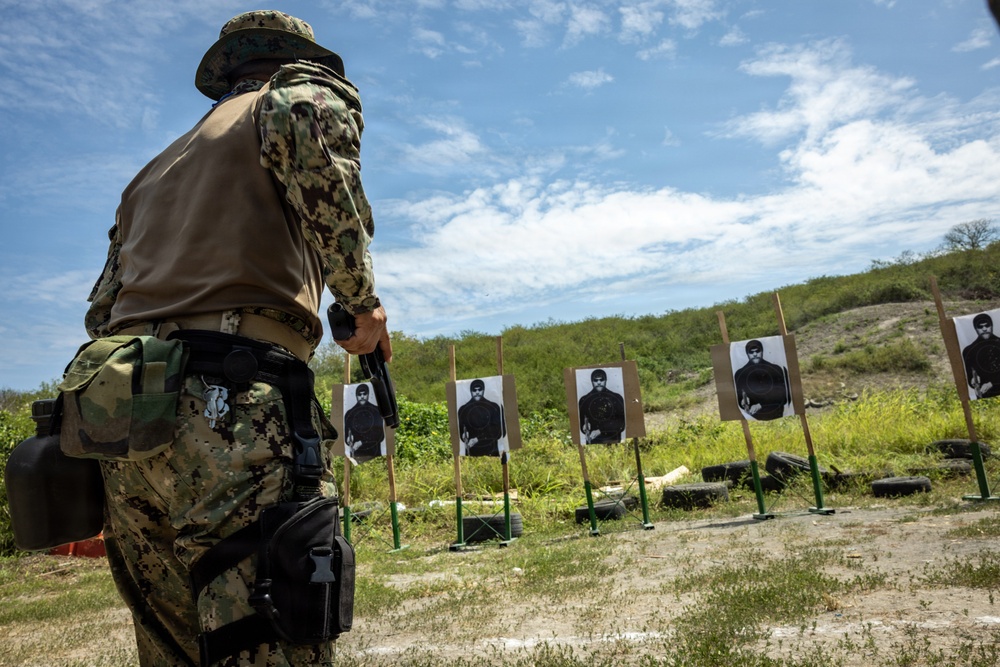 22nd MEU (SOC) | Pistol Marksmanship with Ecuadorian Marines