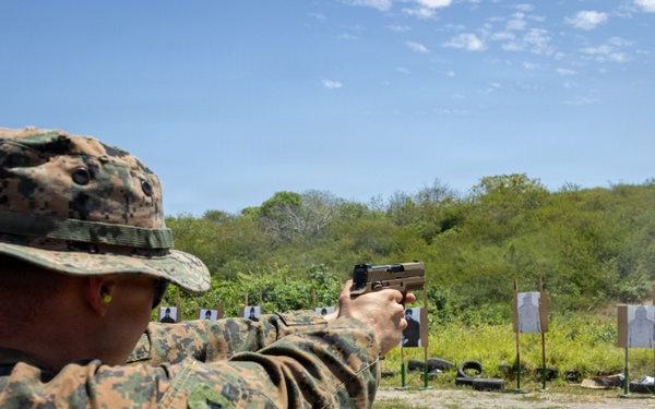 22nd MEU (SOC) | Pistol Marksmanship with Ecuadorian Marines
