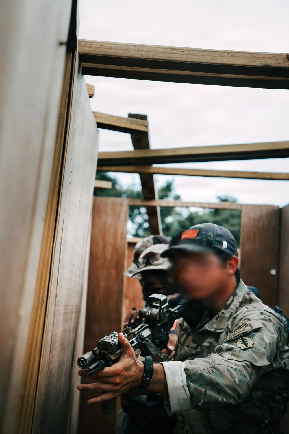 U.S. Army Green Berets train alongside Jamaican Special Operations Forces