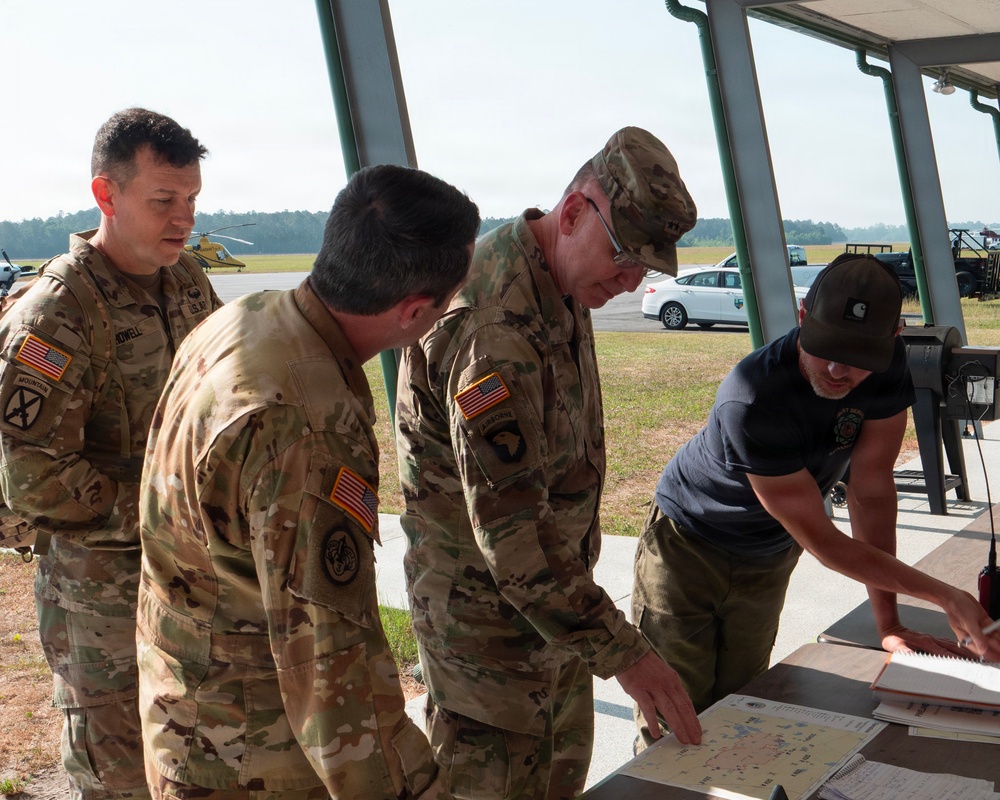 Adjutant General of Georgia visit during wilfires