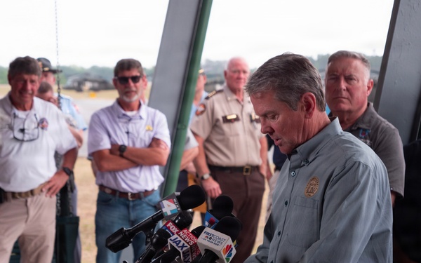 Adjutant General of Georgia visit during wilfires