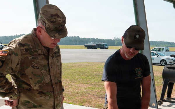 Adjutant General of Georgia visit during wilfires