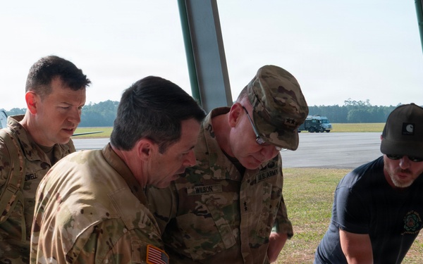 Adjutant General of Georgia visit during wilfires