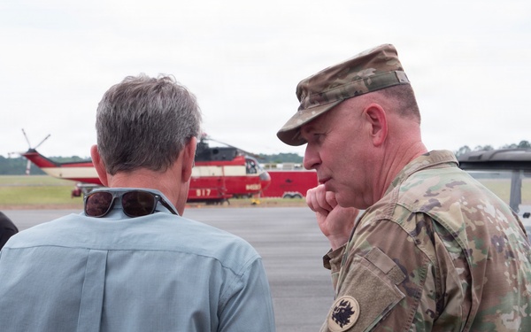 Adjutant General of Georgia visit during wilfires