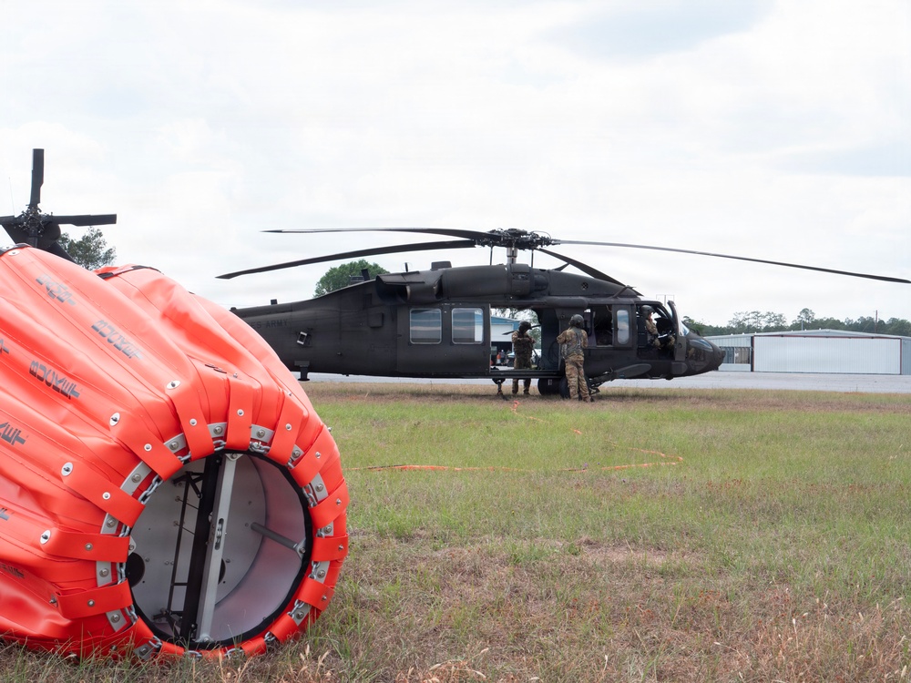 Adjutant General of Georgia visit during wilfires